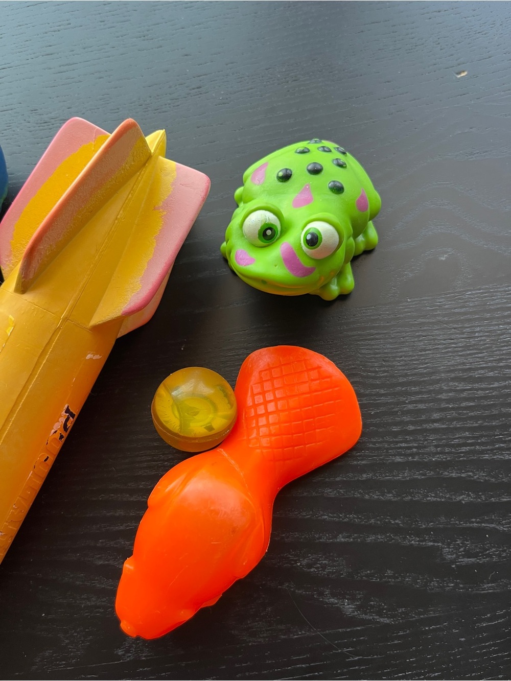 Pool Toys Bundle - Poolmaster Yellow Rocket Torpedo Dive Toy Stress Balls - Picture 4 of 11
